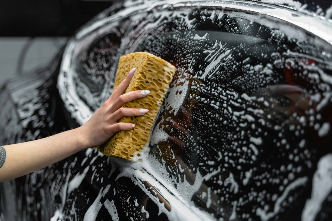 Ceramic Spray vs Traditional Wax – Which One Is Better for You?